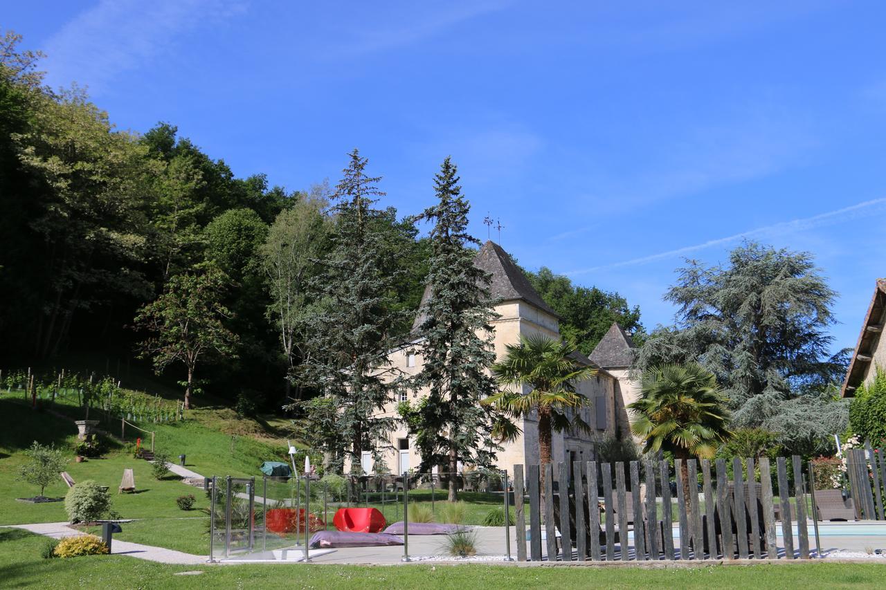 Chateau De Courtebotte Saint-Jean-de-Blaignac Екстериор снимка