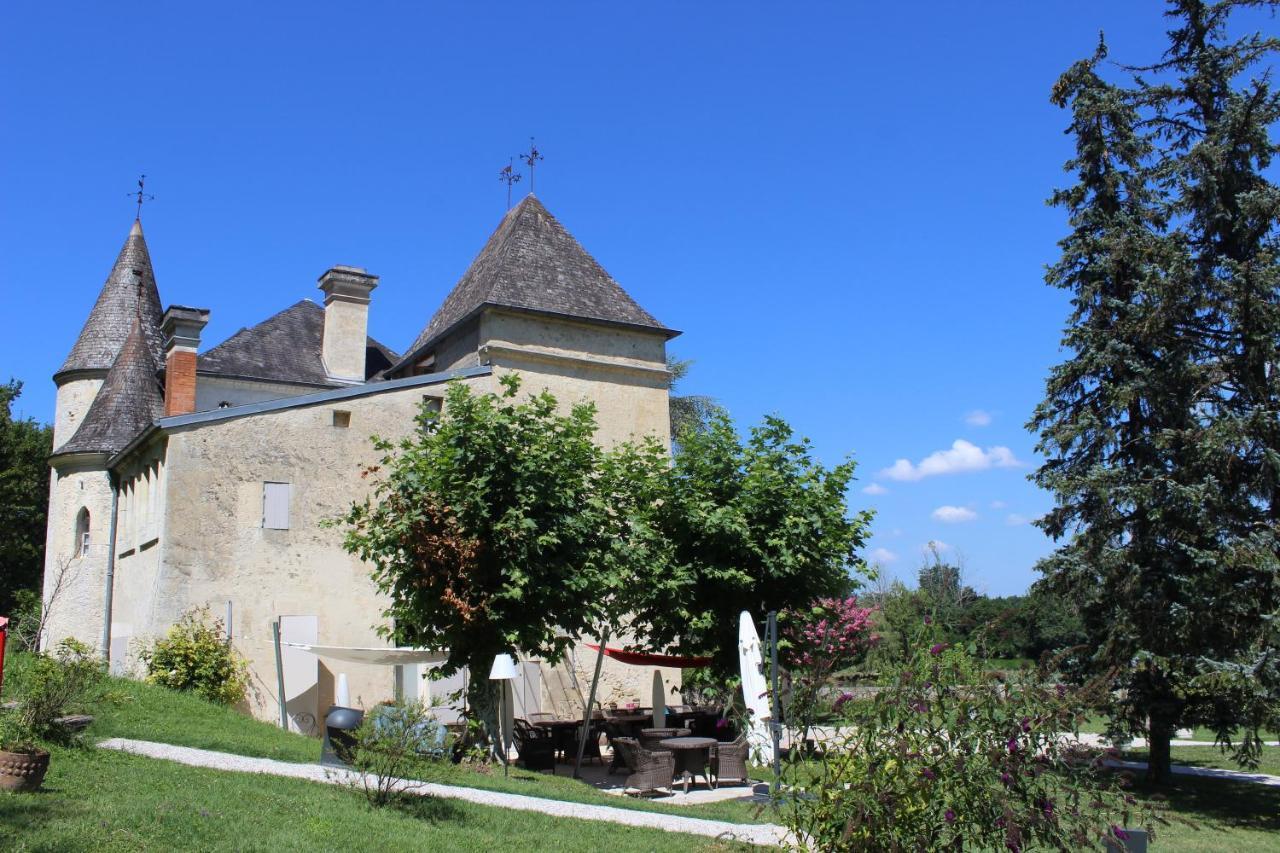 Chateau De Courtebotte Saint-Jean-de-Blaignac Екстериор снимка