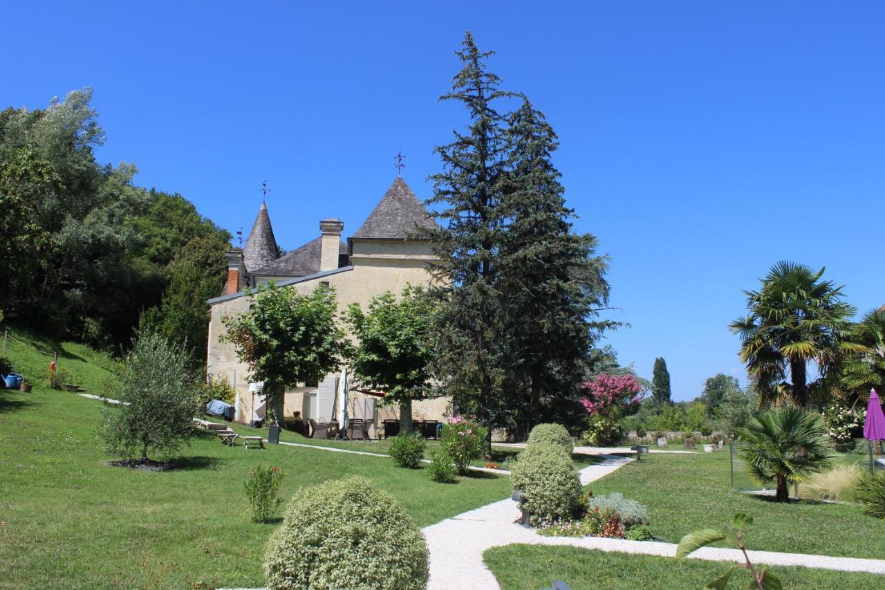 Chateau De Courtebotte Saint-Jean-de-Blaignac Екстериор снимка